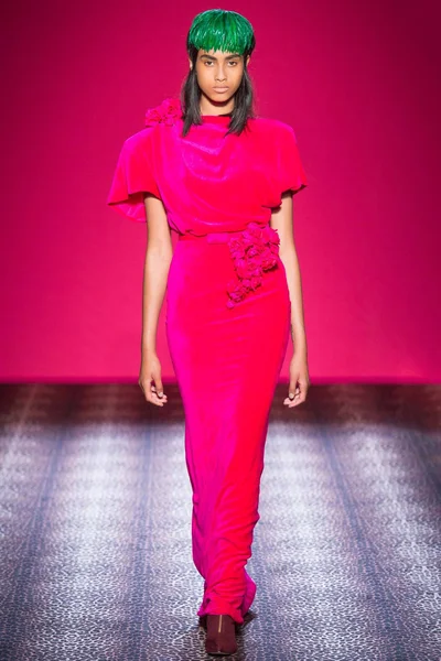 Look 23